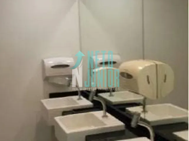 Conjunto com 319m², para alugar, no bairro Vila Nova Conceição em São Paulo