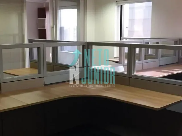 Conjunto com 319m², para alugar, no bairro Vila Nova Conceição em São Paulo