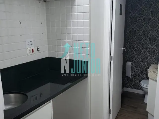 Conjunto com 80m², para alugar, no bairro Vila Cordeiro em São Paulo