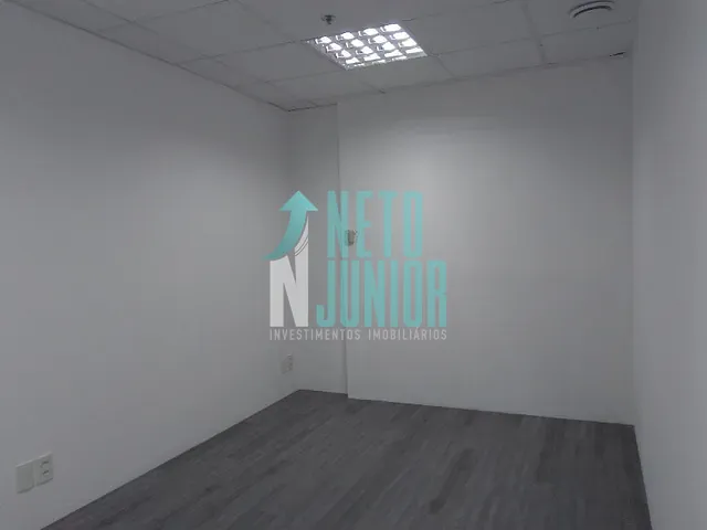 Conjunto com 42m², à venda, no bairro Brooklin Novo em São Paulo