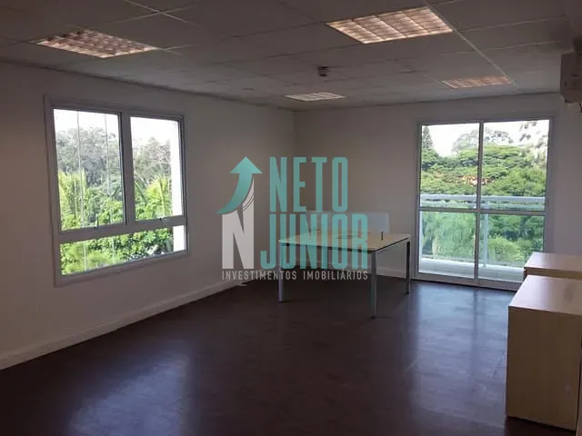 Conjunto com 40m², para alugar, no bairro Santo Amaro em São Paulo