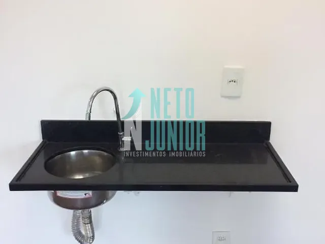 Conjunto com 40m², para alugar, no bairro Santo Amaro em São Paulo