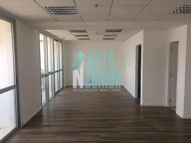 Conjunto com 100m², à venda ou para alugar, no bairro Vila São Francisco em São Paulo