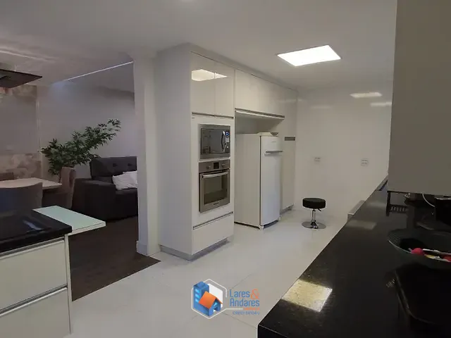 Outro com 200m² 4 quartos e 5 banheiros, à venda, no bairro Campo Grande em São Paulo