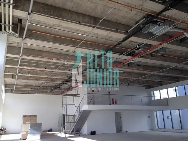 Laje com 690m², para alugar, no bairro Vila Olímpia em São Paulo