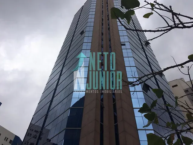 Conjunto com 400m², para alugar, no bairro Itaim Bibi em São Paulo