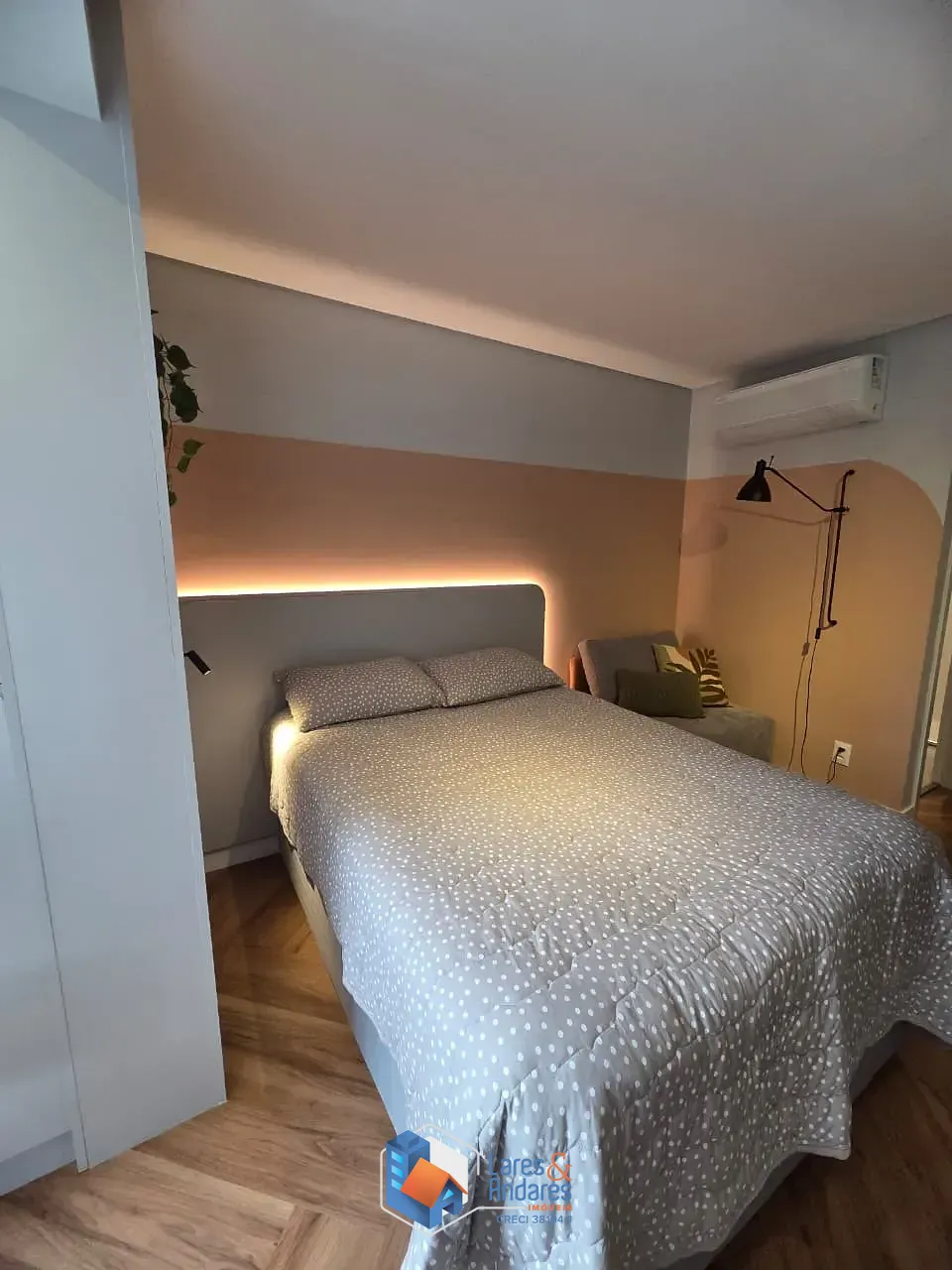 Apartamento, 1 quarto, 27 m² - Foto 1