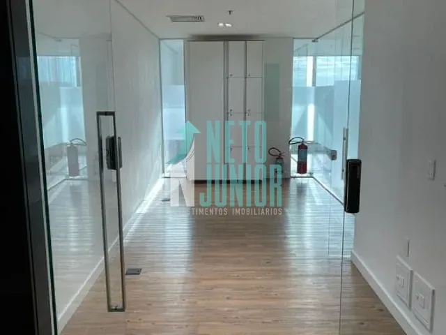 Conjunto com 106m², para alugar, no bairro Vila Olímpia em São Paulo