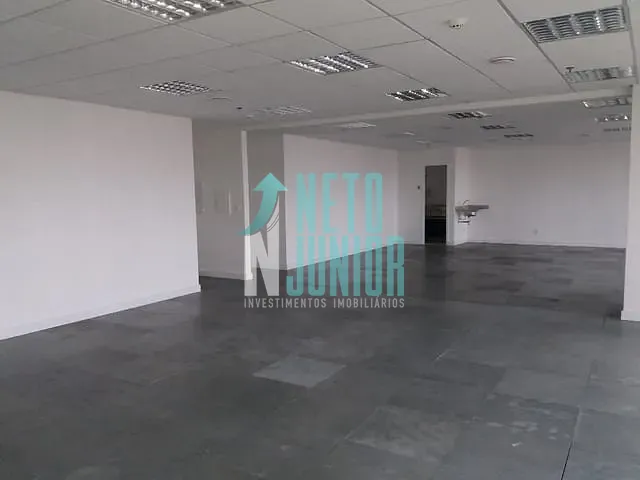 Conjunto com 141m², à venda ou para alugar, no bairro Vila São Francisco em São Paulo