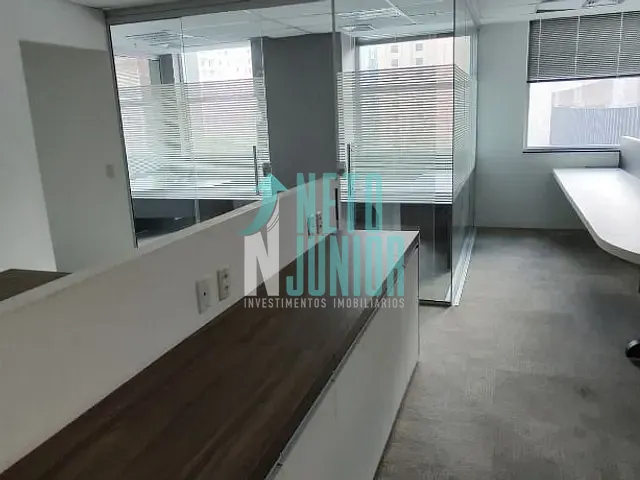 Conjunto com 103m², para alugar, no bairro Bela Vista em São Paulo