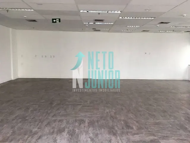 Conjunto com 476m², para alugar, no bairro Jardim Paulistano em São Paulo