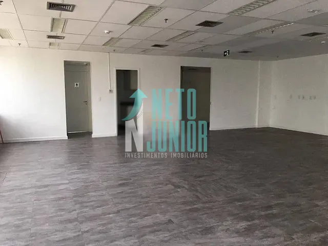 Conjunto com 476m², para alugar, no bairro Jardim Paulistano em São Paulo
