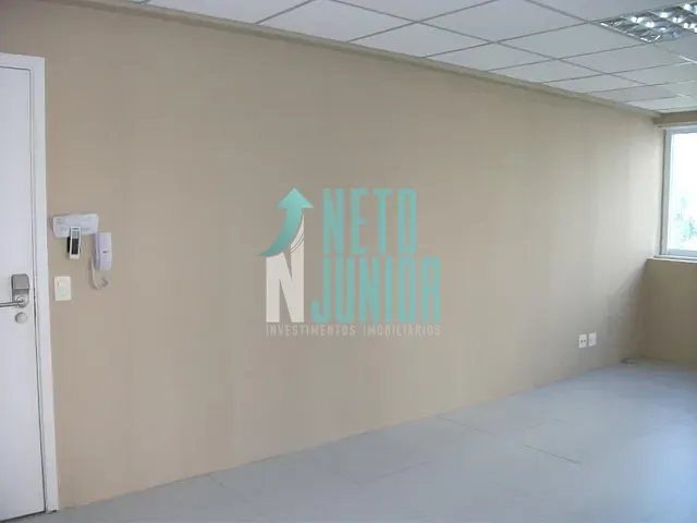 Conjunto com 36m², à venda, no bairro Cidade Monções em São Paulo