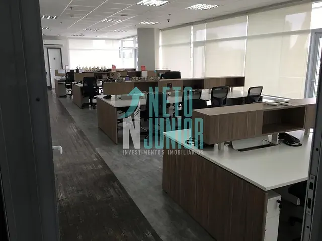 Conjunto comercial com 64m², à venda ou para alugar, no bairro Brooklin Novo em São Paulo