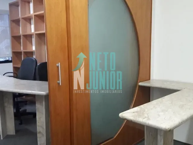 Conjunto com 38m², à venda ou para alugar, no bairro Vila Olímpia em São Paulo