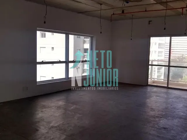 Conjunto com 51m², para alugar, no bairro Brooklin Novo em São Paulo