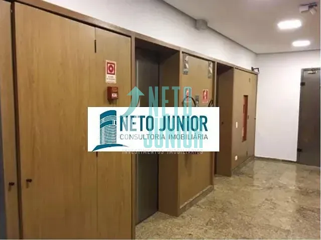 Conjunto com 300m², à venda ou para alugar, no bairro Itaim Bibi em São Paulo