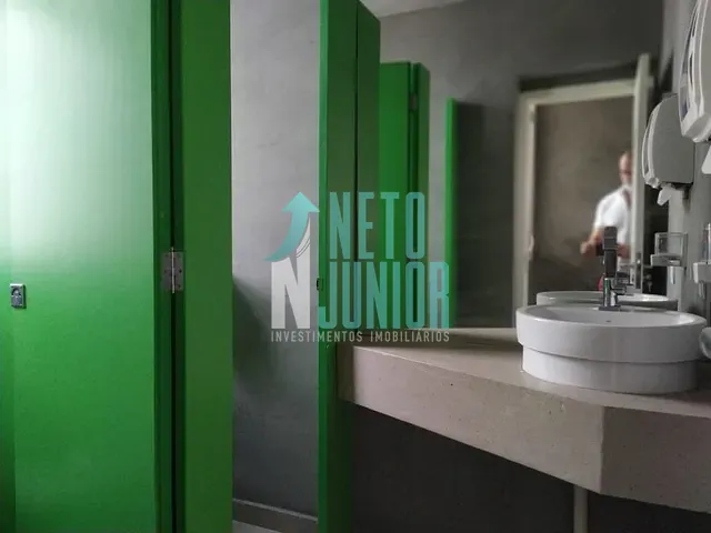 Conjunto com 292m², à venda, no bairro Moema em São Paulo