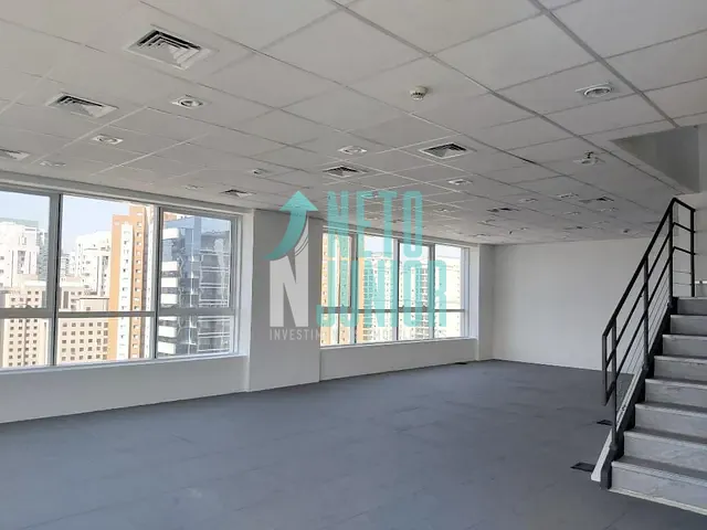 Conjunto com 292m², à venda, no bairro Moema em São Paulo