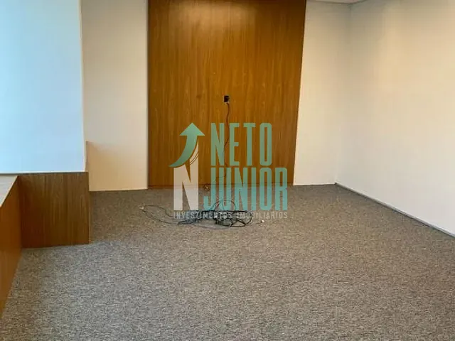 Conjunto com 308m², para alugar, no bairro Vila Nova Conceição em São Paulo