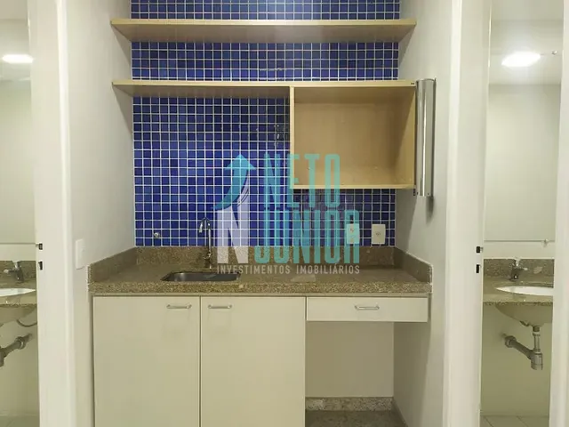 Conjunto com 140m², para alugar, no bairro Indianópolis em São Paulo