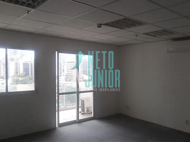 Conjunto com 85m², à venda ou para alugar, no bairro Brooklin Novo em São Paulo