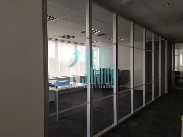 Conjunto com 252m², para alugar, no bairro Indianópolis em São Paulo