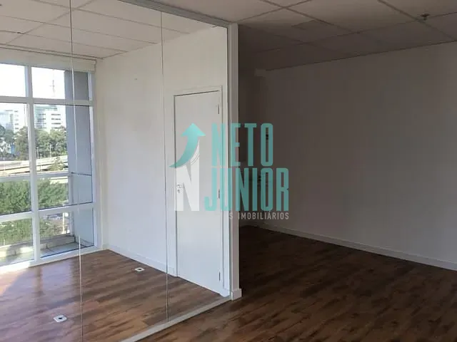 Conjunto comercial com 54m², à venda ou para alugar, no bairro Brooklin Novo em São Paulo