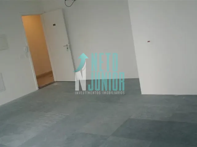 Conjunto com 123m², à venda ou para alugar, no bairro Vila Gertrudes em São Paulo