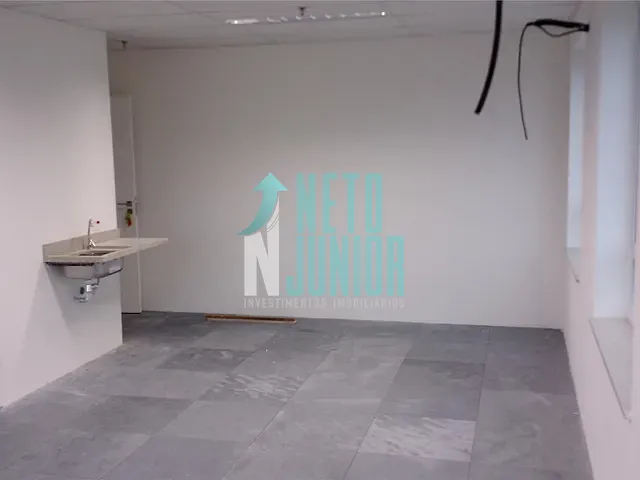 Conjunto com 123m², à venda ou para alugar, no bairro Vila Gertrudes em São Paulo