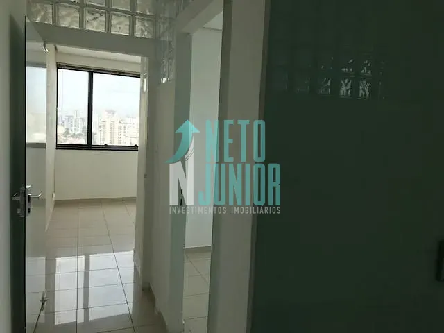 Conjunto com 50m², para alugar, no bairro Santo Amaro em São Paulo