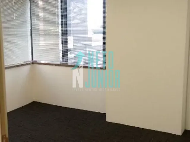 Sala com 249m², para alugar, no bairro Brooklin em São Paulo