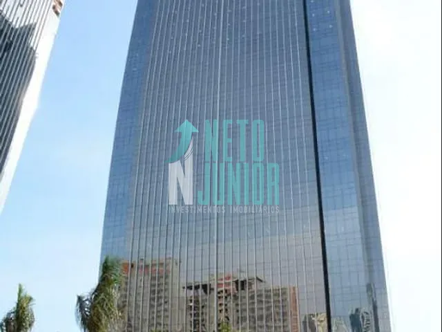 Conjunto com 1862m², à venda ou para alugar, no bairro Vila Cordeiro em São Paulo