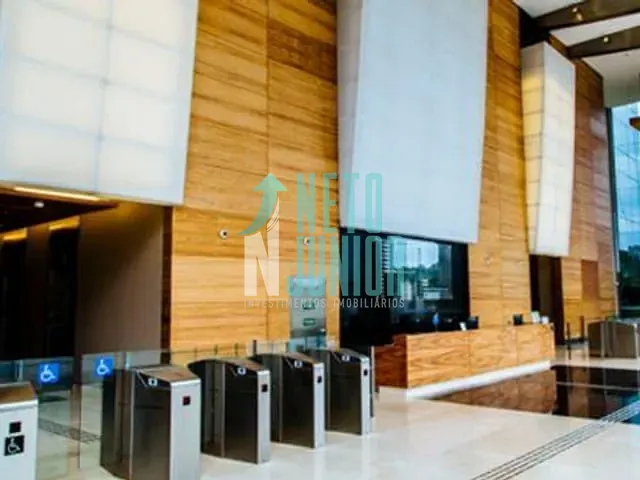 Conjunto com 1862m², à venda ou para alugar, no bairro Vila Cordeiro em São Paulo