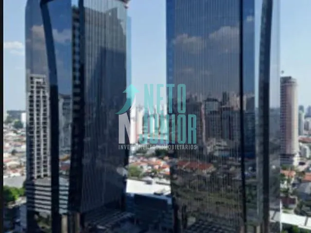Conjunto com 1862m², à venda ou para alugar, no bairro Vila Cordeiro em São Paulo
