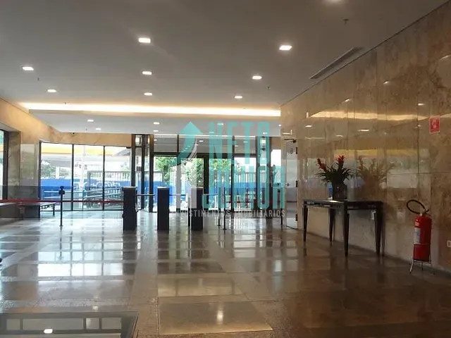 Conjunto com 180m², para alugar, no bairro Itaim Bibi em São Paulo