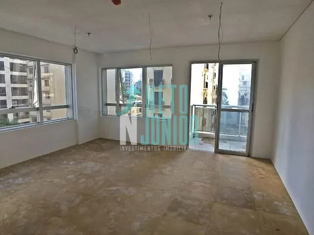 Conjunto com 37m², à venda, no bairro Cerqueira César em São Paulo