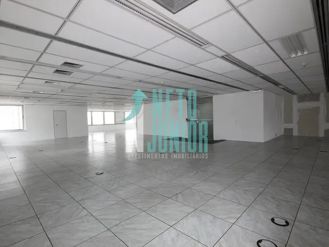 Conjunto com 133m², à venda ou para alugar, no bairro Itaim Bibi em São Paulo