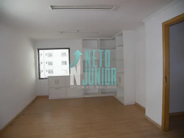 Conjunto com 90m², para alugar, no bairro Jardim Paulista em São Paulo