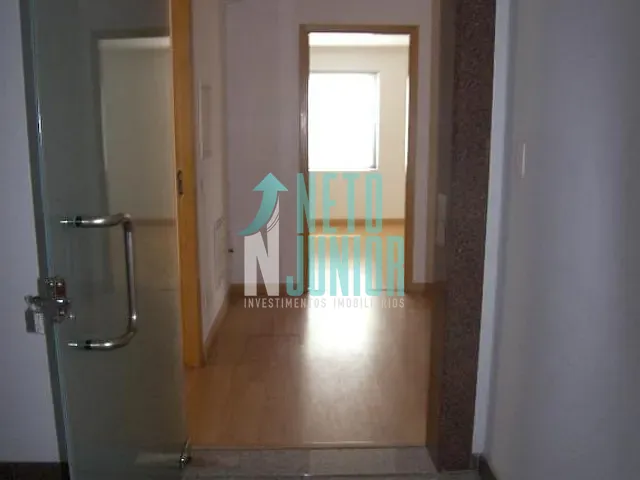 Conjunto com 90m², para alugar, no bairro Jardim Paulista em São Paulo