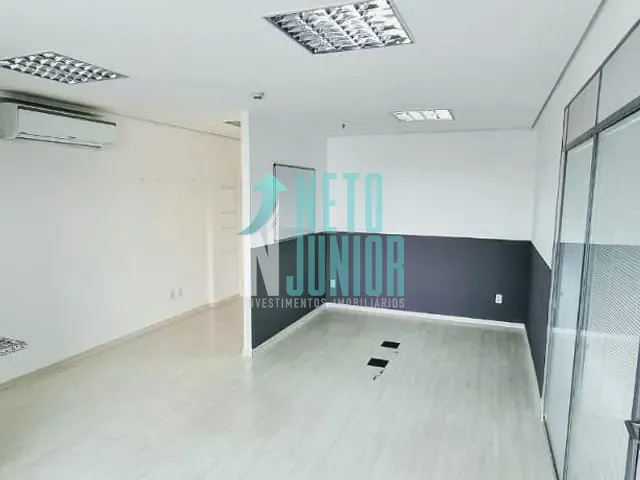 Conjunto com 82m², à venda ou para alugar, no bairro Chácara Santo Antônio em São Paulo