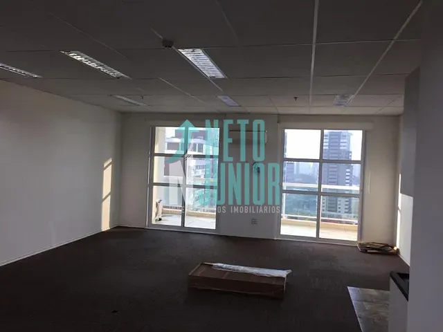 Conjunto com 75m², para alugar, no bairro Vila Cordeiro em São Paulo