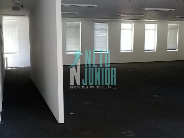 Conjunto com 216m², à venda ou para alugar, no bairro Cidade Monções em São Paulo