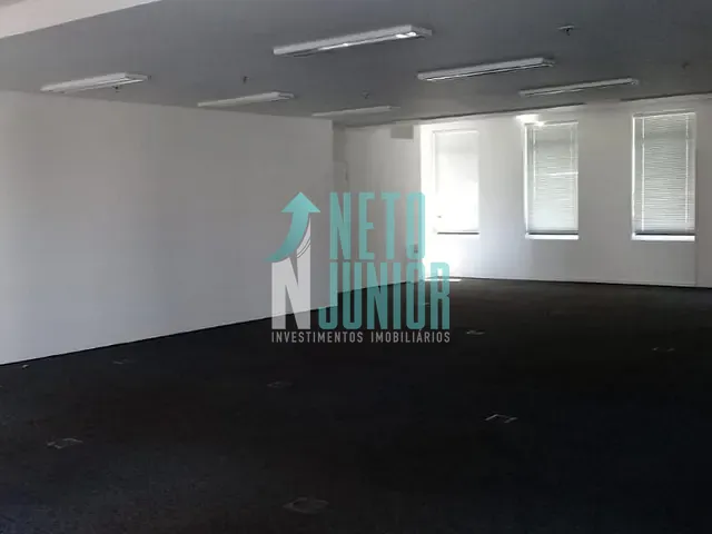 Conjunto com 216m², à venda ou para alugar, no bairro Cidade Monções em São Paulo