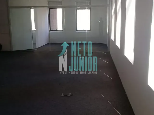 Conjunto com 216m², à venda ou para alugar, no bairro Cidade Monções em São Paulo