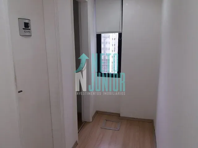 Conjunto com 160m², para alugar, no bairro Cidade Monções em São Paulo