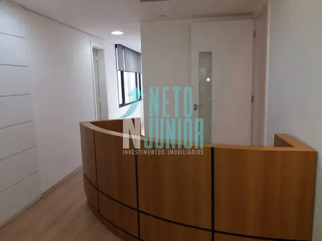 Conjunto com 160m², para alugar, no bairro Cidade Monções em São Paulo