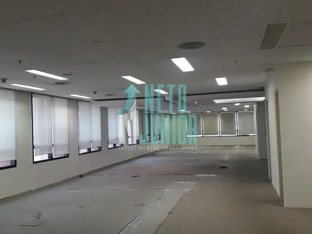 Conjunto com 400m², para alugar, no bairro Vila Olímpia em São Paulo