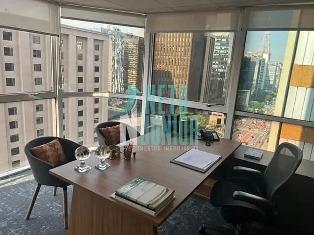 Conjunto com 144m², para alugar, no bairro Bela Vista em São Paulo