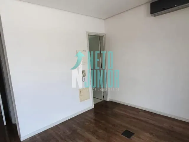Conjunto com 40m², à venda ou para alugar, no bairro Pinheiros em São Paulo